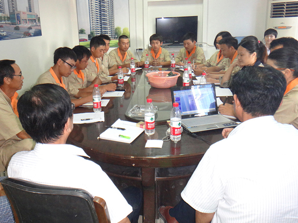 新员工“四个加强”培训